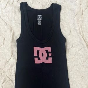 DC shoes black and pink ribbed tank top size extra small
